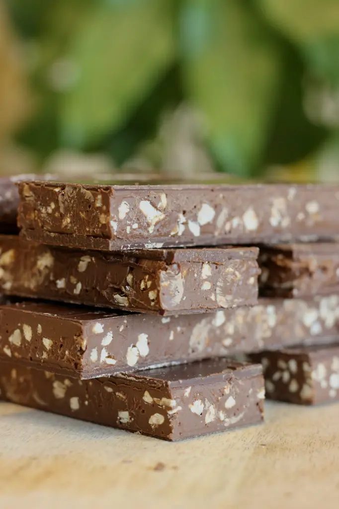 2_2 NOIR NOISETTE.webp