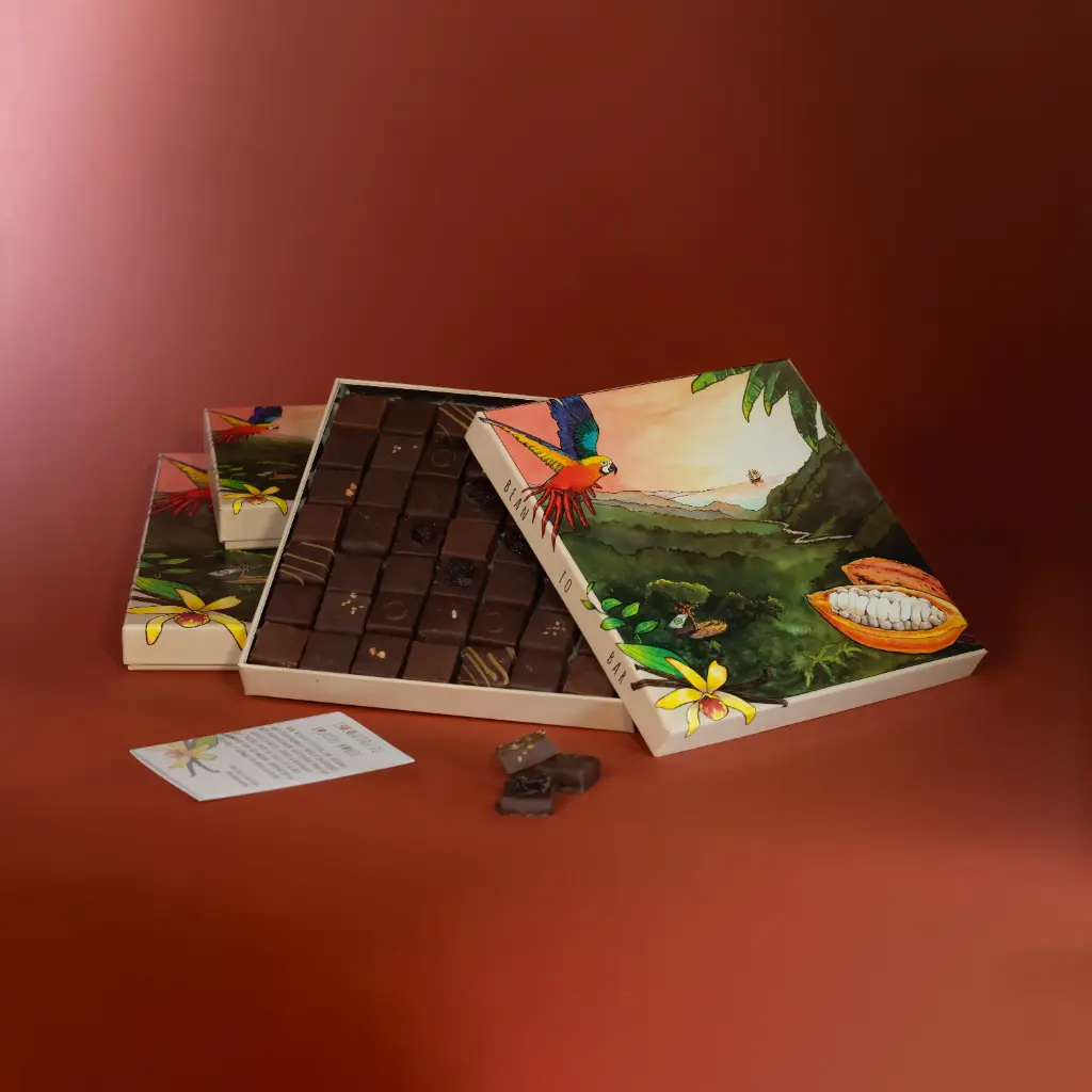 Boîte M - Noir - Assortiment 320g