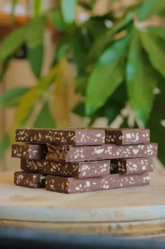 CAFÉ, NOIR & NOISETTE - PLAQUE GOURMANDE 